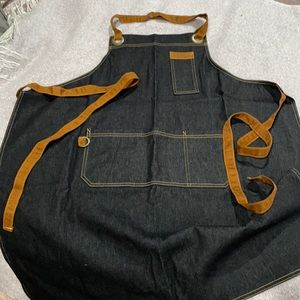 Super Cute Black Denim Wash Apron 🧑‍🍳 One Size